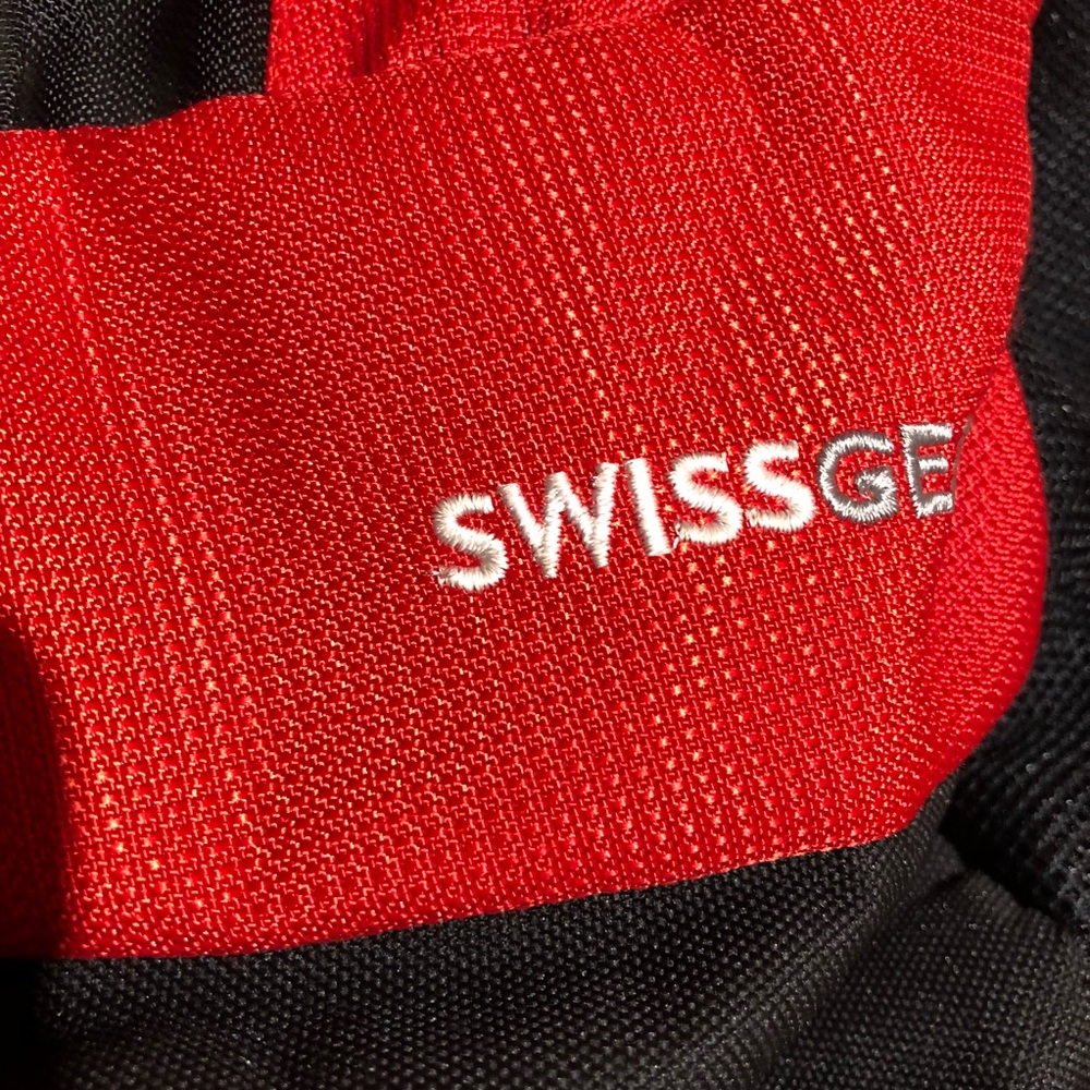 Swiss Backpack - Picture 2 of 5